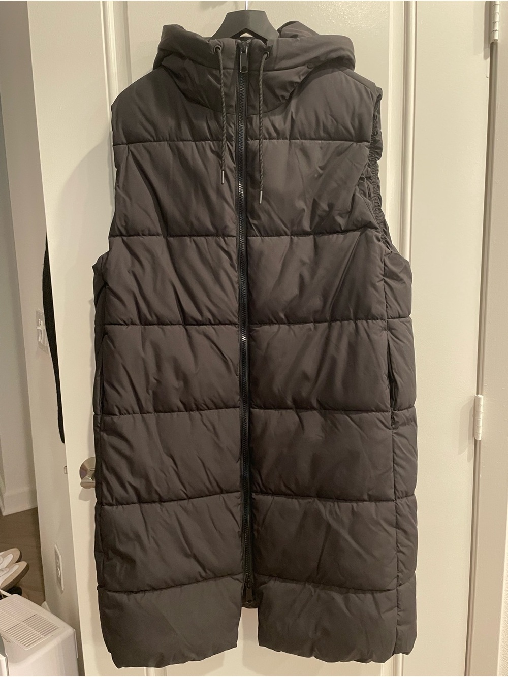 H&M Long Puffer Hooded Vest - Black (Women’s)